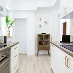 Apartamento Welcome To The Jungle By Holt Bucareste
