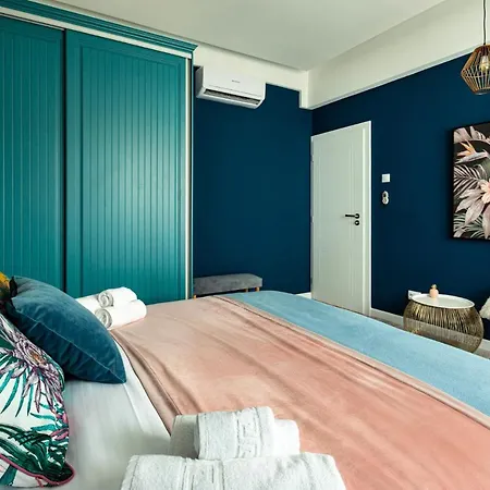 Welcome To The Jungle By Holt شقة *